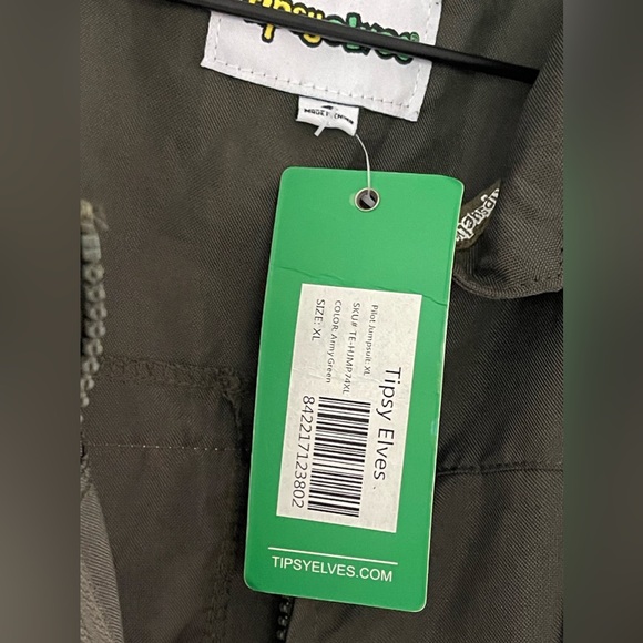 New Tipsy Elves Pilot Jumpsuit In Army Green Size XL - ***NO BELT*** - Picture 9 of 13